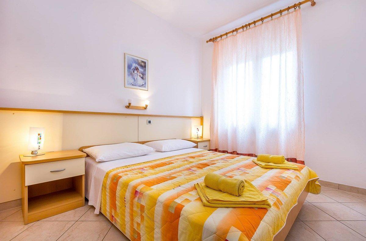 Appartement Nevija *