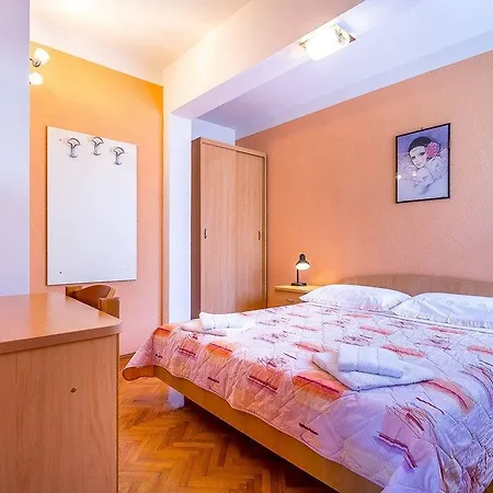 Apartments Nevija Medulin Exterior photo