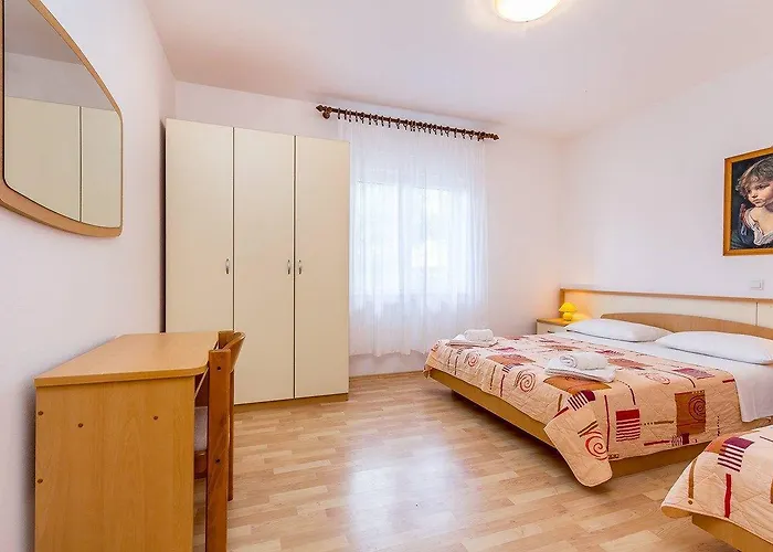 Apartments Nevija
